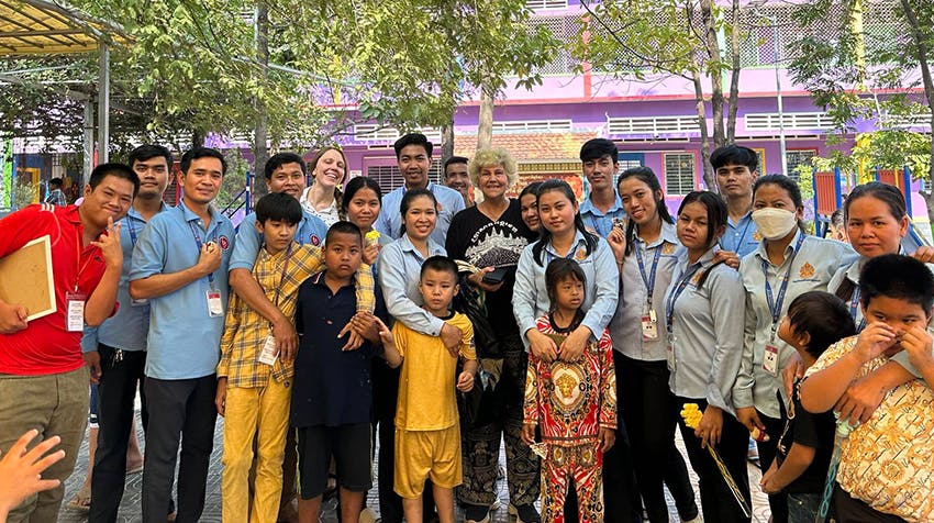 Creating a Lasting Legacy in Your Golden Years by volunteering with IVHQ