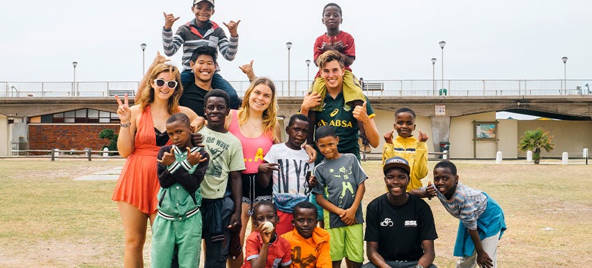 Why adding a short volunteer project can transform your vacation, apply now!