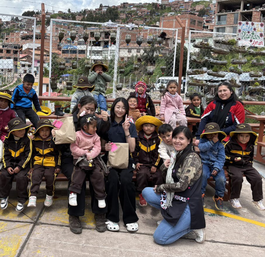 Volunteer abroad as a High School Group with International Volunteer HQ