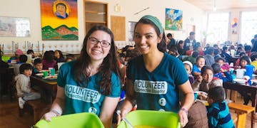 Volunteer on the School Support project with IVHQ in Quito Ecuador