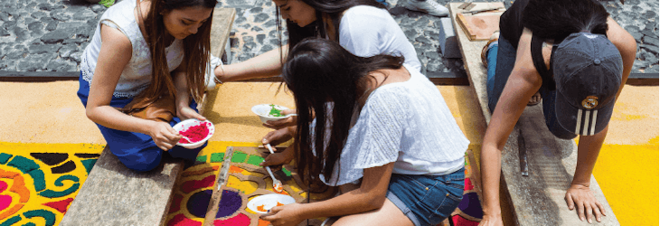 Holiday Experience volunteer program in Guatemala with IVHQ