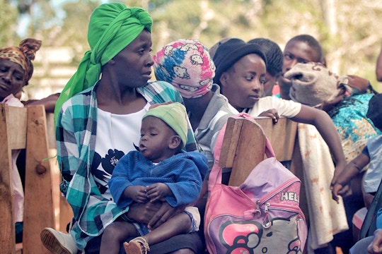 Feeding the Homeless Christmas Volunteering in Jamaica with IVHQ