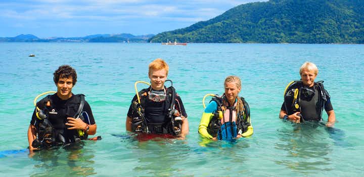 Volunteer on the Marine Conservtion project in Madagascar with IVHQ