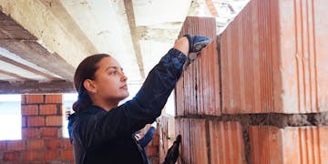 Volunteer on the Construction and Renovation project with IVHQ in Cusco, Peru