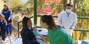 Volunteer on the Medical Campaign project in Cusco with IVHQ