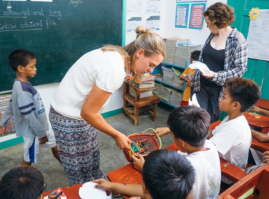 Teaching Volunteer Project in the Philippines - Palawan