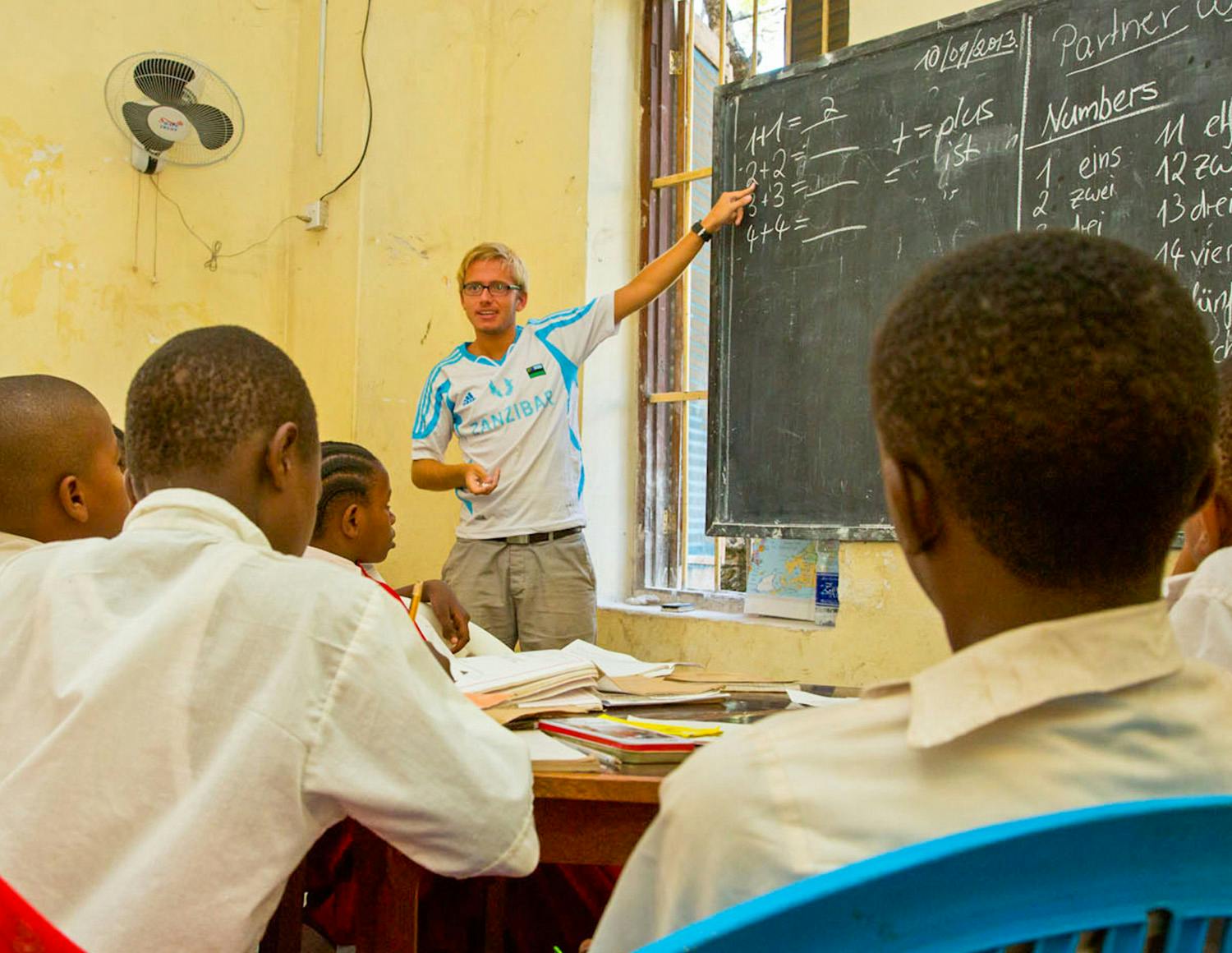 Teaching Volunteer Project in Zanzibar